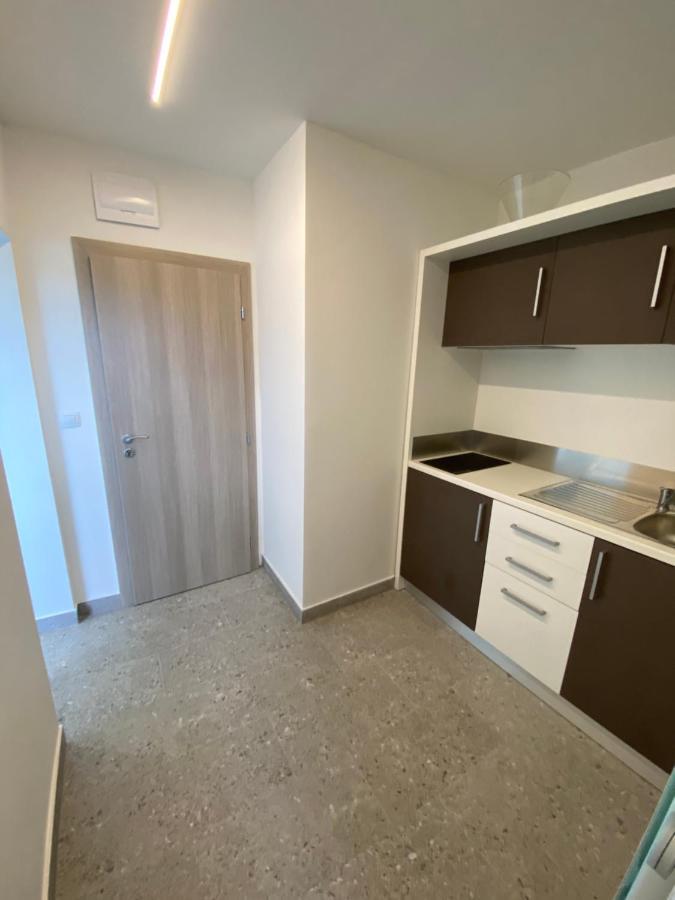 Apartmani Kumenat Биоград-на-Мору Экстерьер фото