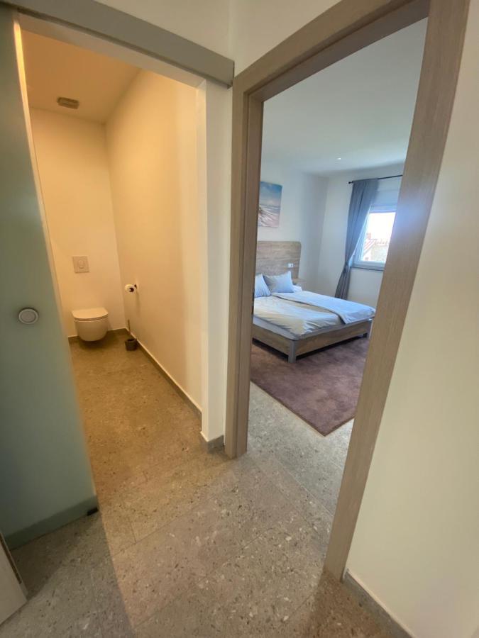 Apartmani Kumenat Биоград-на-Мору Экстерьер фото